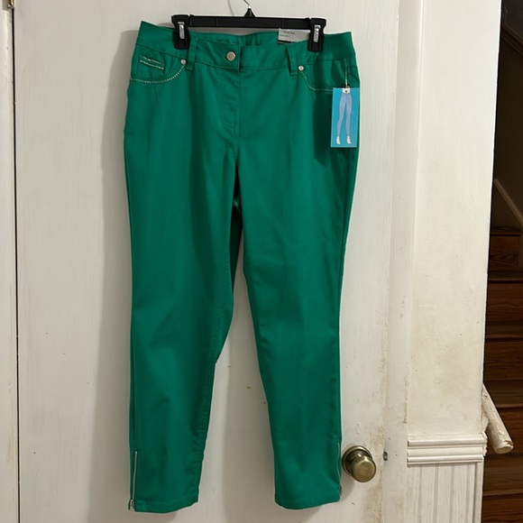 NWT Westbound Women’s Emerald Green Park Ave Fit Zip Ankle Pants - Picture 1 of 6